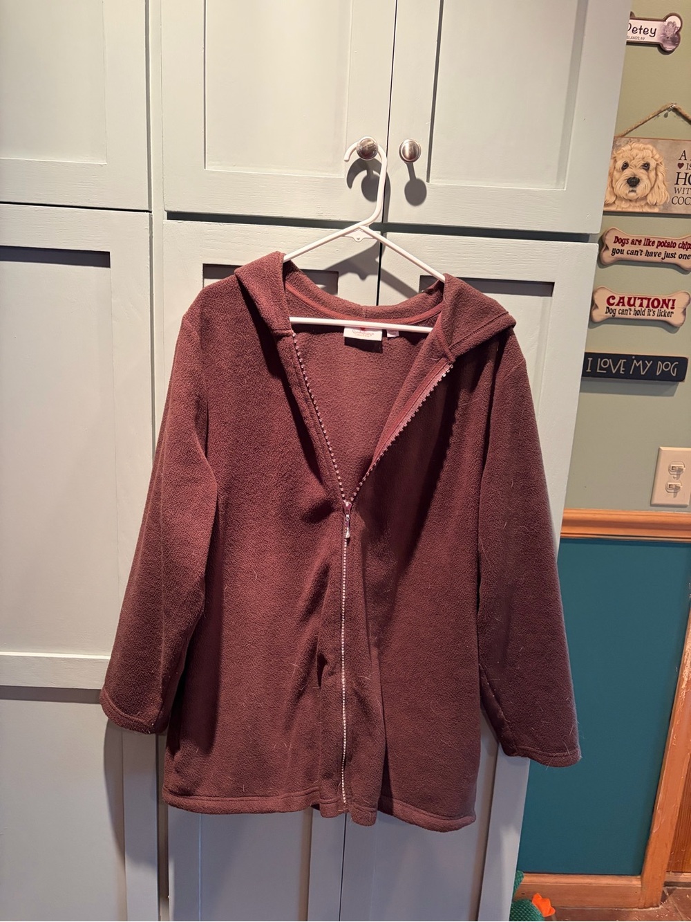 Women’s Hooded Zip Jacket in brown
